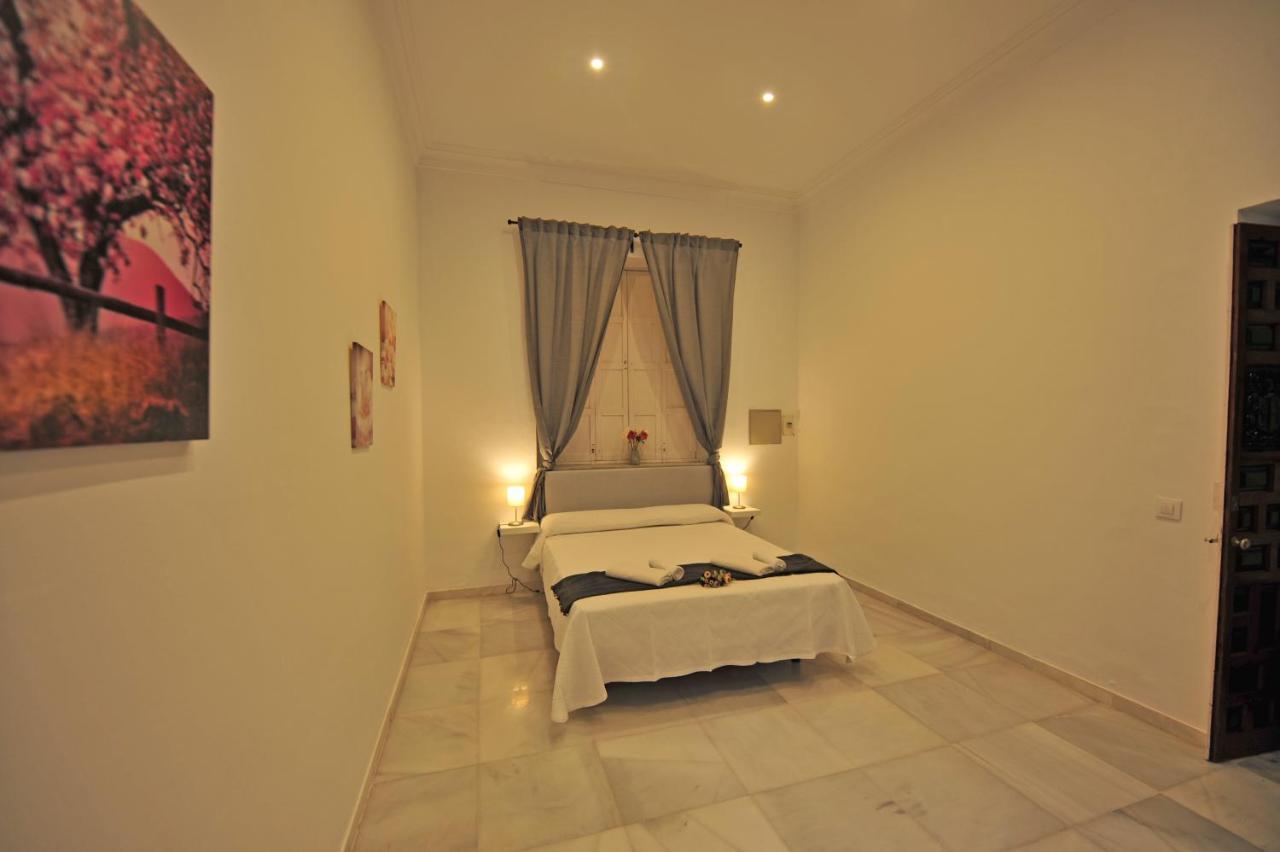 Palacio Centro Terraza 8 Dormitorios เฮเรซ เด ลาฟรอนเตรา ภายนอก รูปภาพ